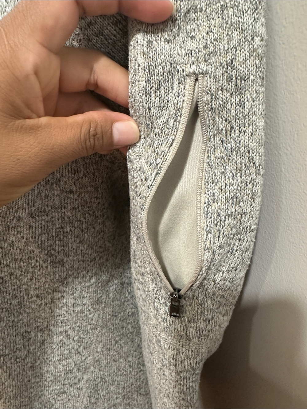 Patagonia Gray 1/4 Zip Better Sweater Pullover - Picture 6 of 15
